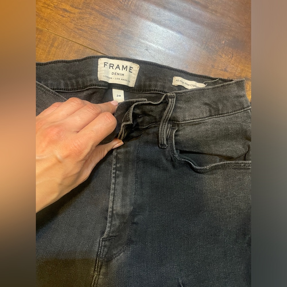 Frame Jeans Size 28 - Picture 2 of 3